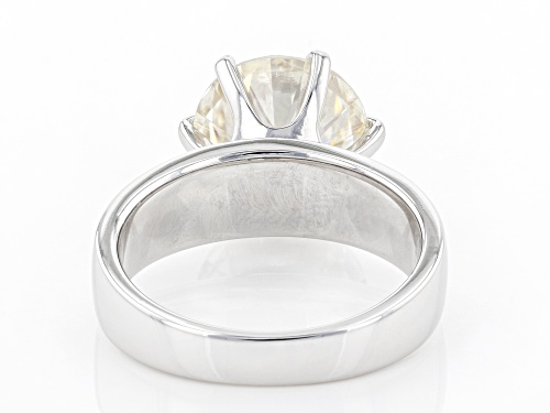 Pre-Owned MOISSANITE FIRE(R) 4.20CT DEW ROUND PLATINEVE(R) RING - Size 6
