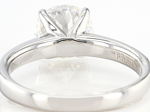 Pre-Owned MOISSANITE FIRE(R) 2.20CT DEW ROUND PORTUGUESE CUT PLATINEVE(R) SOLITAIRE RING - Size 7