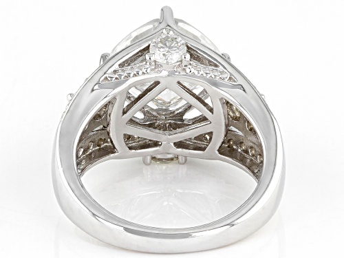 Pre-Owned MOISSANITE FIRE(R) 6.16CTW DEW SQUARE CUSHION AND ROUND PLATINEVE(R) RING - Size 10
