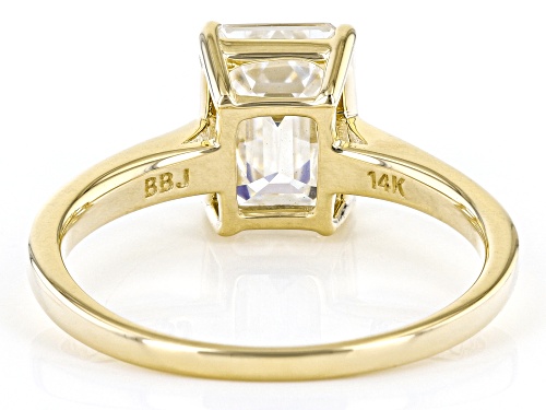 Pre-Owned MOISSANITE FIRE(R) 1.80CT DEW OCTAGONAL RADIANT CUT 14K YELLOW GOLD SOLITAIRE RING - Size 8