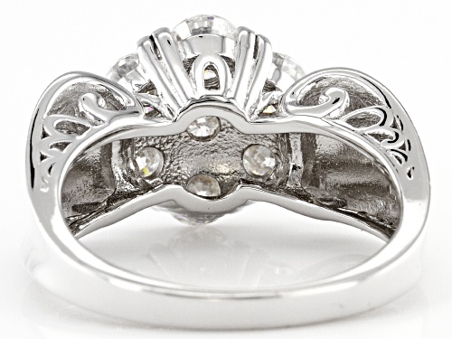 Pre-Owned MOISSANITE FIRE(R) 1.61CTW DEW ROUND  PLATINEVE(R) CLUSTER RING - Size 6