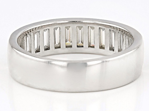 Pre-Owned MOISSANITE FIRE® 1.30CTW DEW BAGUETTE CUT PLATINEVE® BAND RING - Size 5