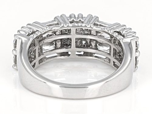 Pre-Owned MOISSANITE FIRE® 1.74CTW DEW ROUND BRILLIANT AND BAGUETTE PLATINEVE® RING - Size 6