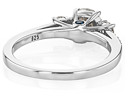 Pre-Owned MOISSANITE FIRE® 1.00CTW DEW ROUND BRILLIANT WITH BLUE DIAMOND PLATINEVE® RING - Size 9