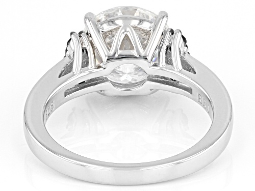 Pre-Owned MOISSANITE FIRE(R) 4.15CT DEW ROUND PORTUGUESE CUT & ROUND BLUE DIAMOND PLATINEVE(R) RING - Size 5