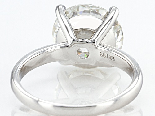 Pre-Owned MOISSANITE FIRE(R) 5.37CT DEW ROUND PLATINEVE(R) SOLITAIRE RING - Size 9