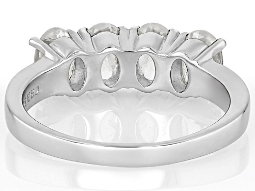 Pre-Owned 0.61ctw Oval White Zircon Rhodium Over Sterling Silver Ring - Size 8