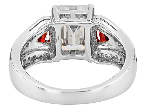 Pre-Owned MOISSANITE FIRE® 2.82CTW DEW EMERALD CUT AND ROUND WITH GARNET PLATINEVE® RING - Size 6