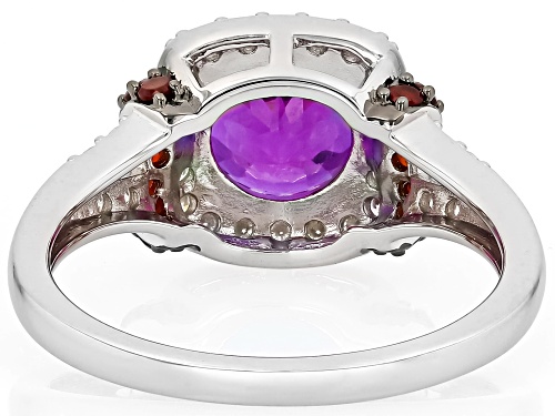 Pre-Owned 2.25ctw Cranberry Zandrite(R), 0.25ctw Vermelho Garnet™& 0.31ctw Moissanite Rhodium Over S - Size 6