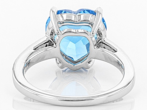 Pre-Owned 5.65ct heart shape Swiss blue topaz with .05ctw White topaz sterling silver ring - Size 6