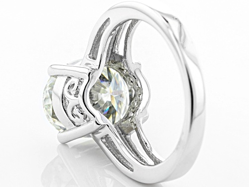 Pre-Owned Moissanite Fire ® 4.20ct Dew Oval Platineve™ Ring - Size 8