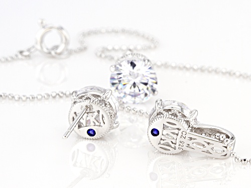 Vanna K™ For Bella Luce ® 9.09ctw White Diamond Simulant Platineve ® Pendant W/Chain & Earrings Set.