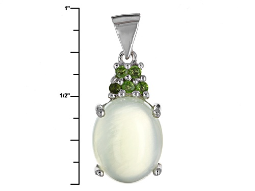 11x9mm Oval Cabochon Prehnite And .08ctw Round Russian Chrome Diopside Silver Pendant With Chain
