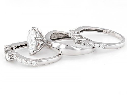 MOISSANITE FIRE® 4.80CTW DEW ROUND BRILLIANT PLATINEVE® RING WITH TWO BANDS - Size 5