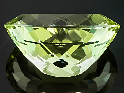 Brazilian Chartreuse Beryl 18.37ct 20.98x14.44x11.31mm Oval With Gemworld Report