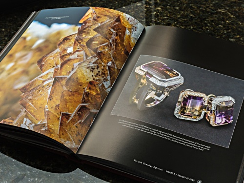 Pre-Owned Sisk Gemology Reference Book, Gallery of Gems