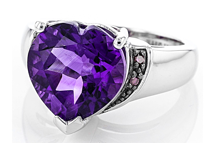 Pre-Owned 4.50ct Heart Shape African Amethyst With .03ctw Four Round ...