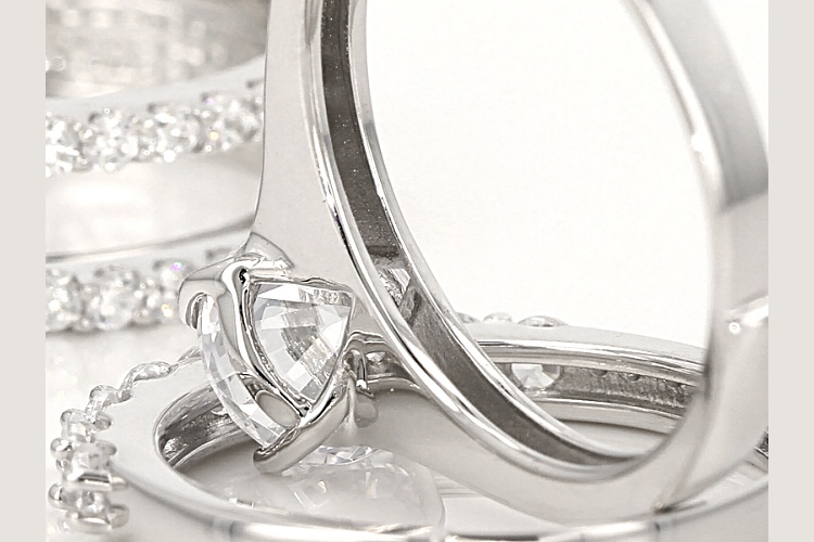 Bella Luce ® 5.26ctw Diamond Simulant Rhodium Over Sterling Silver