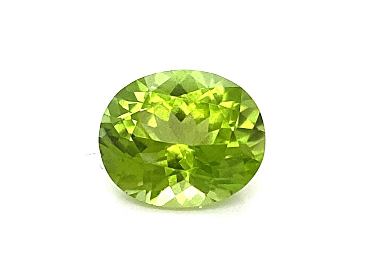 Burmese Peridot 9.4x11.3mm Oval 4.34ct