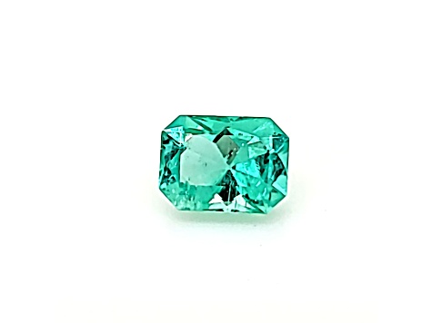 Emerald 7x5.2mm Radiant Cut 0.98ct