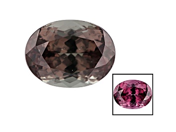 Picture of Garnet Color Change 8.4x6.4mm Oval 2.30ct