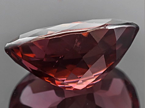 Pre-Owned Red Zircon 13x11mm Oval 8.00ct