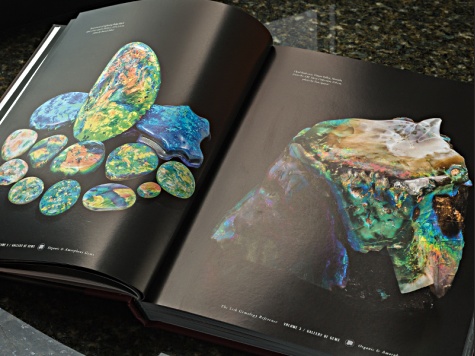 Sisk Gemology Reference Book, Gallery of Gems with 200ctw Natural and ...