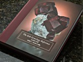 Sisk Gemology Reference Book, Gallery of Gems with 300ctw Natural and Synthetic Gemstone Parcel