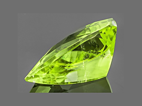 Peridot 14.3x10.2mm Pear Shape Checkerboard Cut 5.80ct