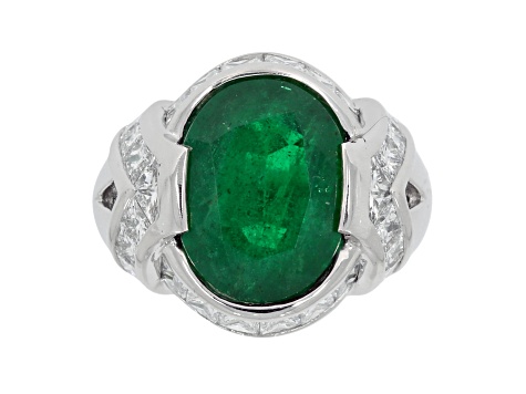 Oval Green Emerald and White Diamond Platinum Ring. 10.10 CTW