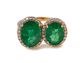 5.77 Ctw Emerald With 0.40 Ctw White Diamond Ring in 14K YG