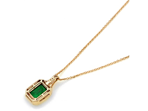 1.94 Ctw Emerald Pendant with Chain in 14K YG