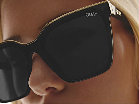 Quay Level Up Black Gold Frame / Smoke Polarized Lens Quay Level Up Black Gold Square Frame / Smoke Lenses  main image 2