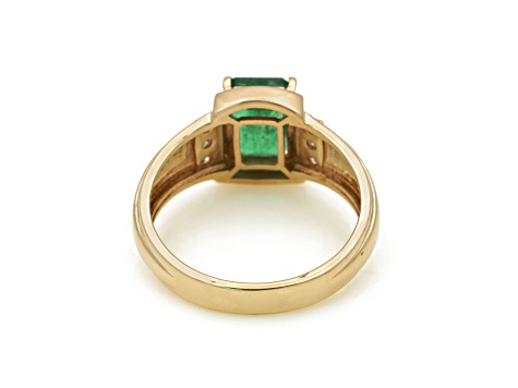 1.60 Ctw Emerald with 0.08 Ctw Diamond Ring in 14K YG