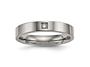 White Cubic Zirconia Titanium 4mm Men's Band Ring