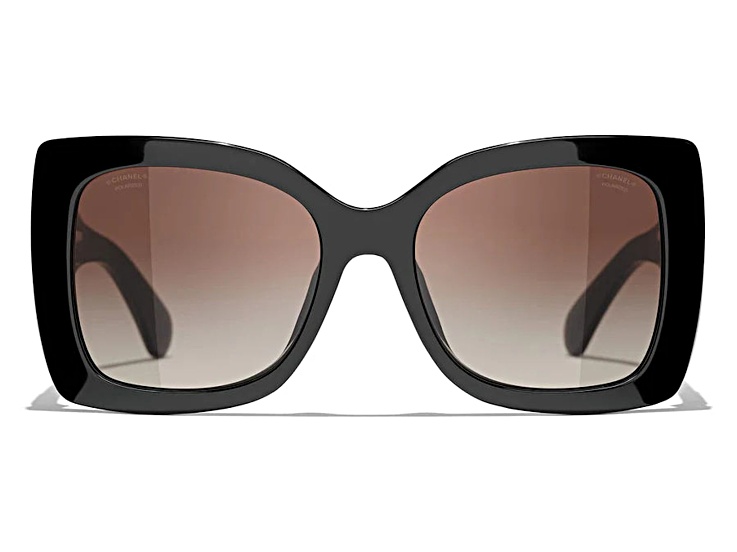 Chanel Black Frame with Large 
