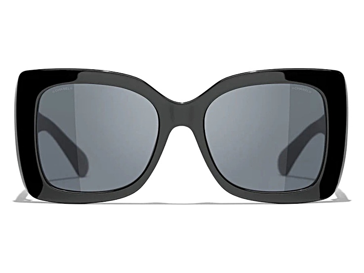 Chanel Black Frame with Large 