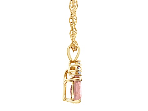 7x5mm Pear Shape Morganite with Diamond Accents 14k Yellow Gold Pendant With Chain