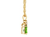 7x5mm Pear Shape Peridot with Diamond Accents 14k Yellow Gold Pendant With Chain