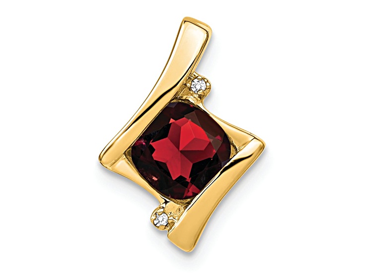 10k Yellow Gold 1.25 cttw Garnet and Accent Diamond Pendant