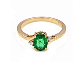 1.09 Ctw Emerald With 0.06 Ctw White Diamond Ring in 14K YG