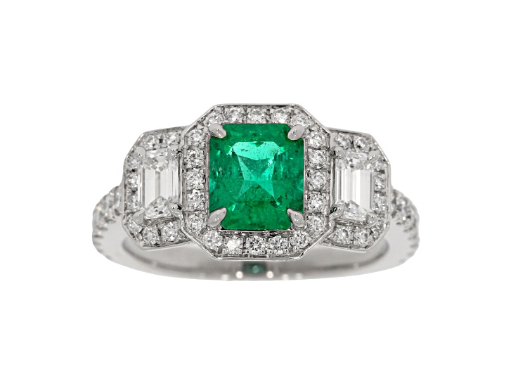 Rectangular Brilliant Cut Green Emerald and White Diamond Platinum Ring. 2.20 CTW