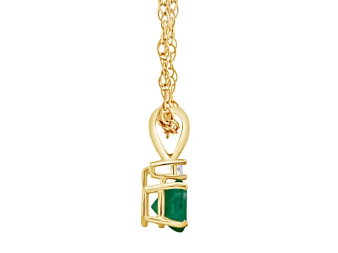 5mm Round Emerald with Diamond Accent 14k Yellow Gold Pendant With Chain