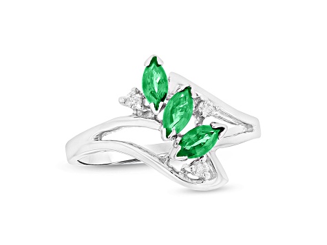 0.41ctw Emerald and Diamond Ring in 14k White Gold