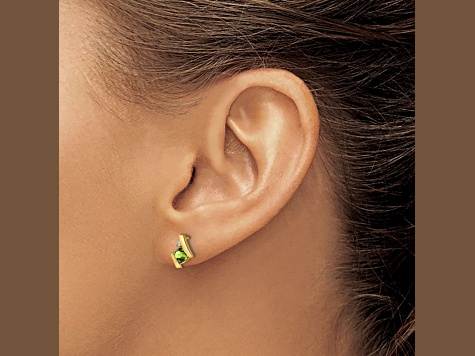 10k Yellow Gold 0.64ctw Cushion Peridot August Birthstone and Diamond Stud Earrings