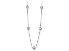18K White Gold Diamond Circles 18 Inch Necklace