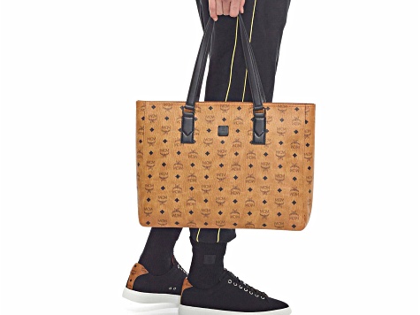 【MCM】正規品☆Classic Visetos Tote★新商品 MCM Large Klassik Tote in Visetos Cognac Handbag - 1B3ZXA