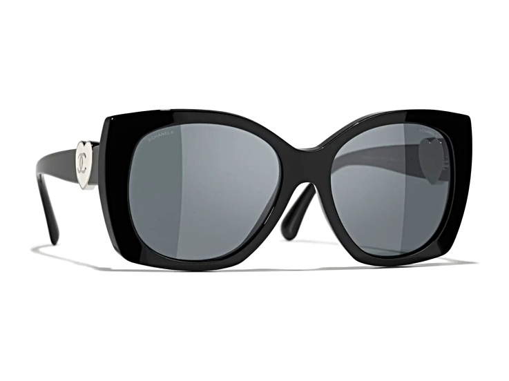 Chanel Black Oversize Black Frame w White Enamel Heart/ Gray