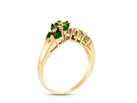 0.59ctw Emerald and Diamond Ring in 14k Yellow Gold
