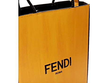 信頼も厚い Fendi Roma Crossbody Leather Yellow Embossed Vitello 2Way バッグ